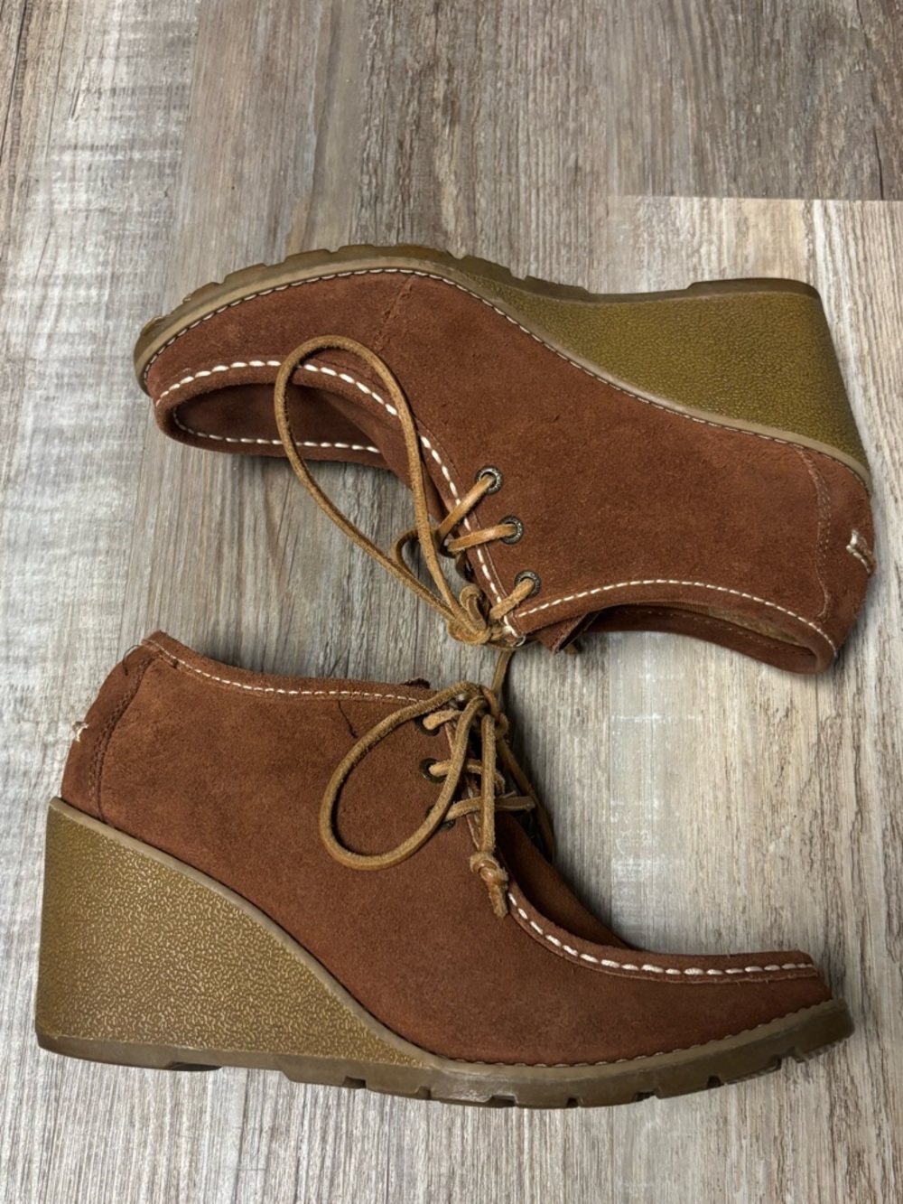 Sperry Brown Suede Lace-Up Wedge Chukka Oxfords Fall